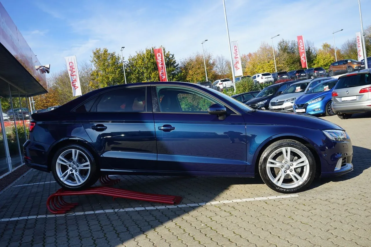 Audi A3 1.5 TSI Limousine sport...  Image 2