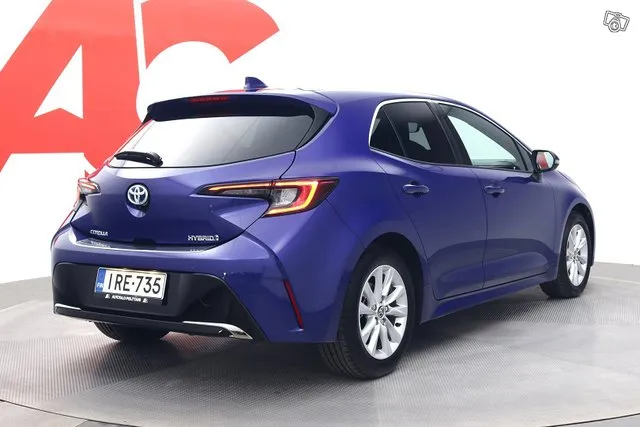 Toyota Corolla Hatchback 1,8 Hybrid Launch Edition - RUOSTESUOJATTU / ÄÄNIERISTYSTÄ LISÄTTY / KAHDET RENKAAT / ETÄ VIILENNYS JA LÄMMITYS / UUSI 140HP MALLI Image 5